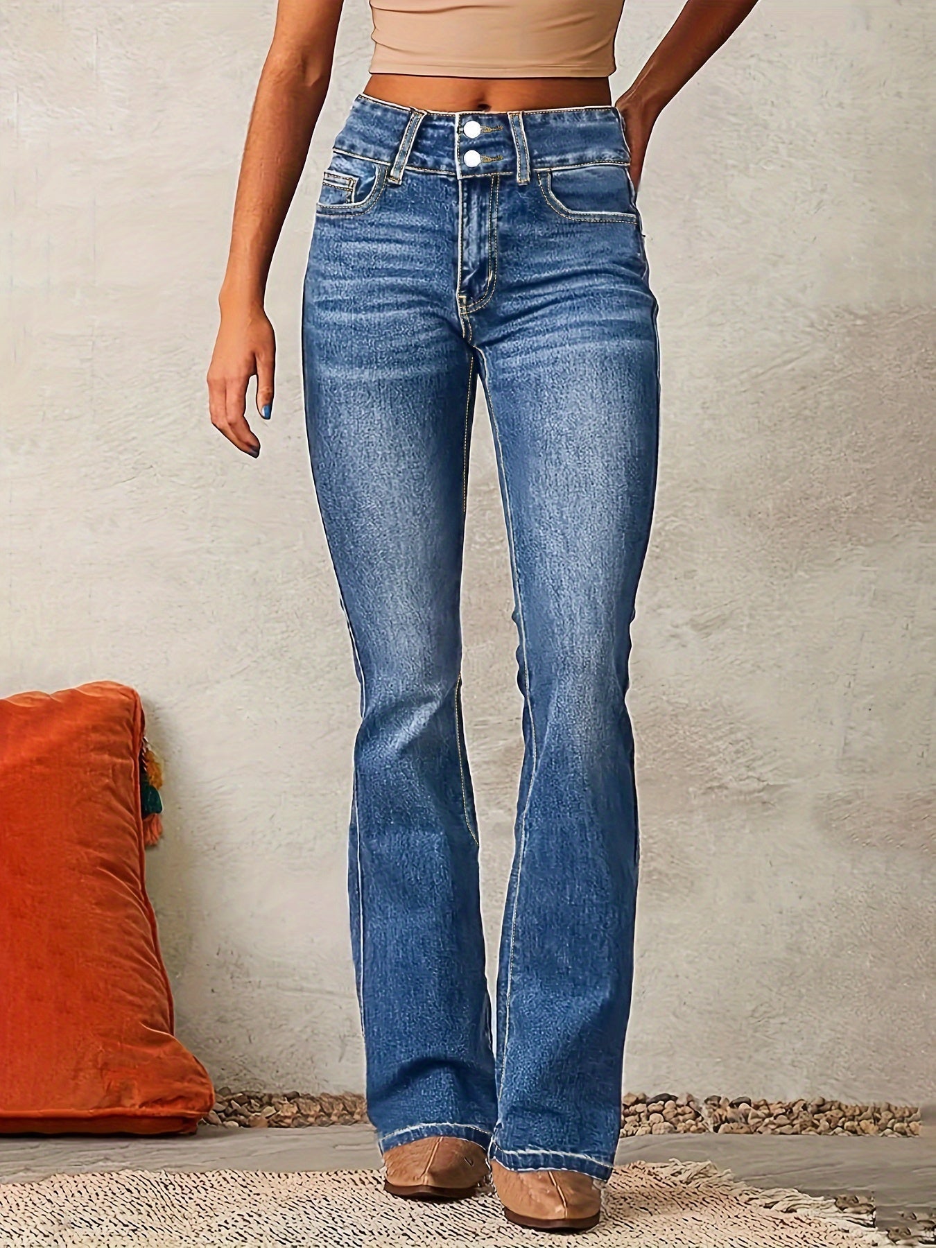 Prio Moda | High-waisted jeans with flared legs